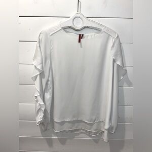 LOVE SCARLET White Ruffle Sleeve Blouse – Size L